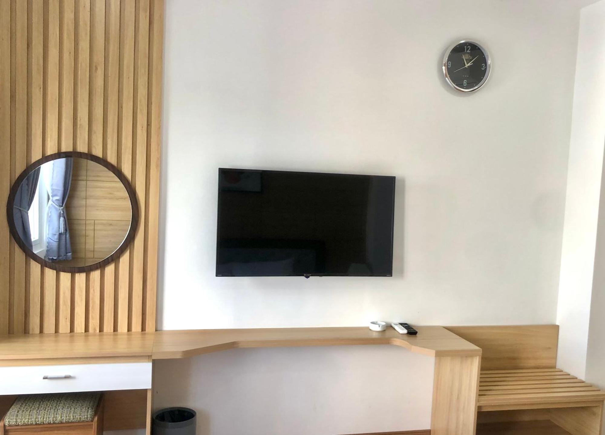 Khach San Xa Nu Hotell Kon Tum Exteriör bild