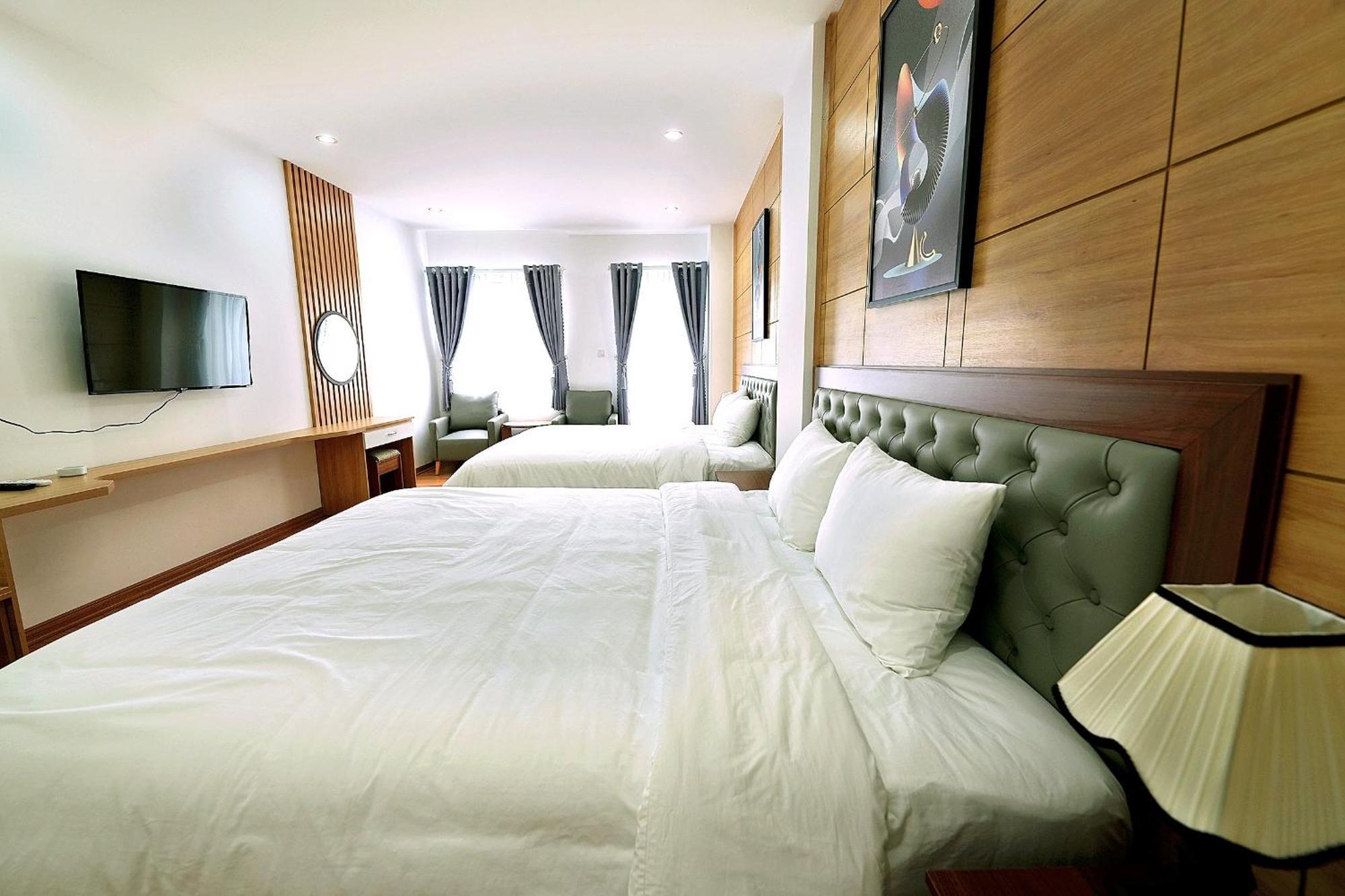 Khach San Xa Nu Hotell Kon Tum Exteriör bild