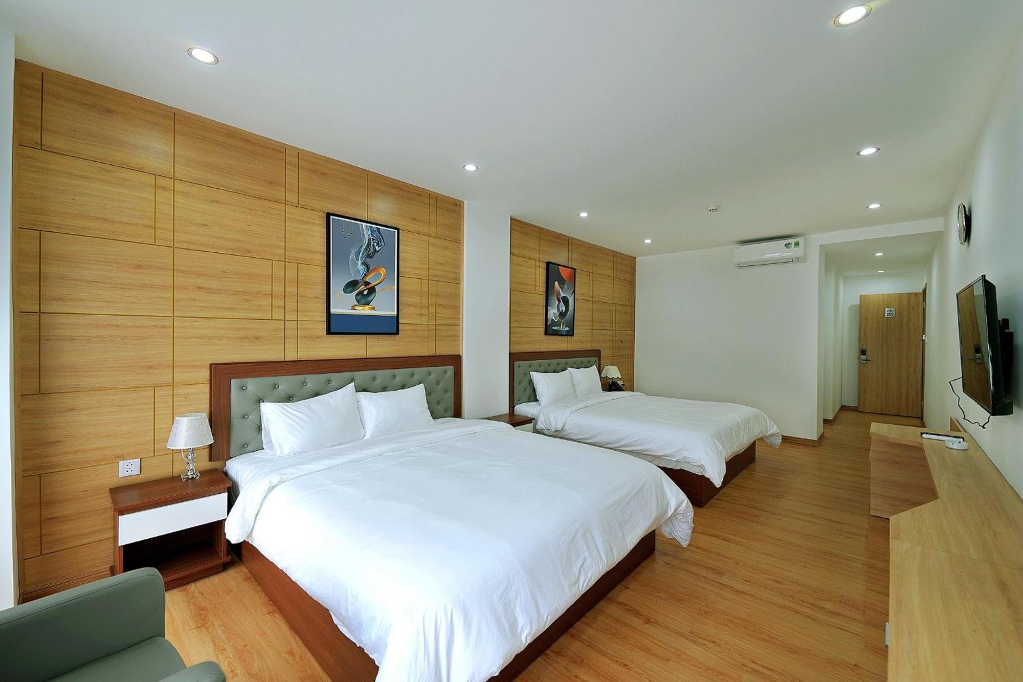 Khach San Xa Nu Hotell Kon Tum Exteriör bild